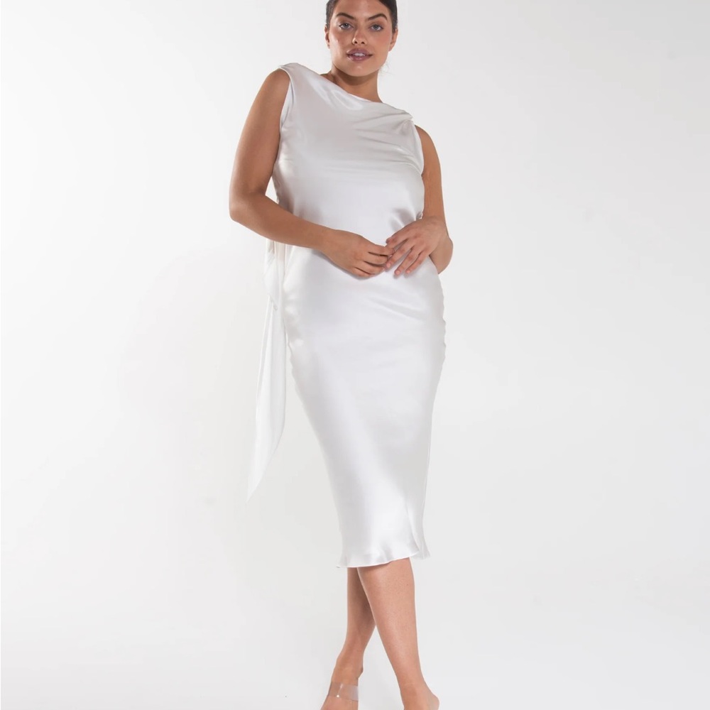 THE BAR max dress blanc size 6